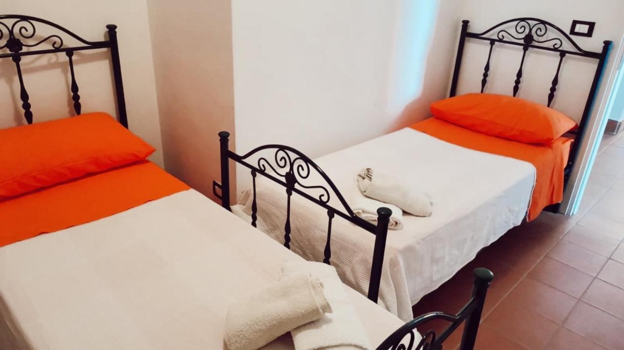 Casa Vacanza "La Piazzetta" Marzamemi Exteriör bild