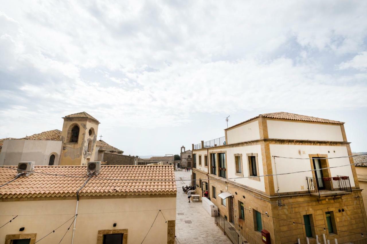 Casa Vacanza "La Piazzetta" Marzamemi Exteriör bild
